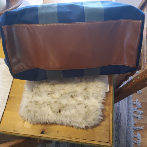 NWOT Ralph Lauren Navy & Forest Green Canvas Travel Duffle with Leather Handles - Picture 12 of 16